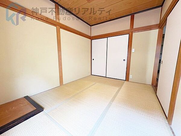 ・グンゼタウンセンター「つかしん」徒歩約5分♪