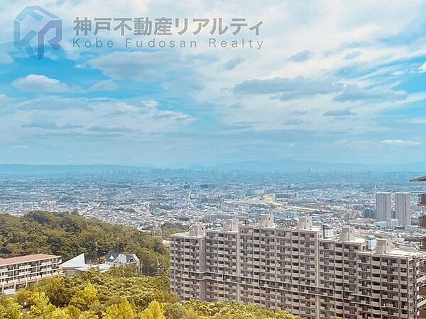 宝塚の街並みが望めます♪ぜひ現地でご覧ください♪ご内覧受付中♪