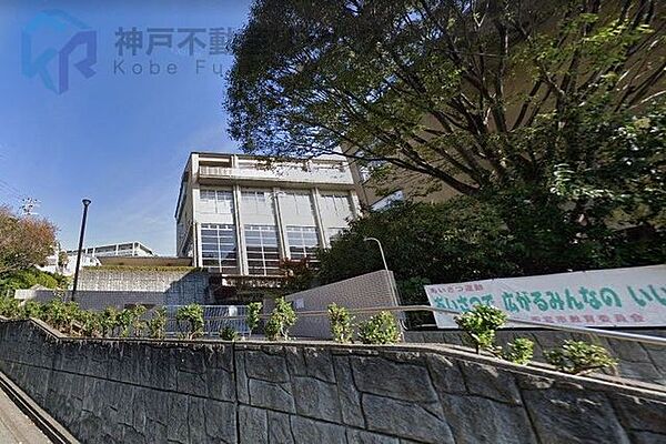 西宮市立上ケ原中学校 徒歩18分。 1390m