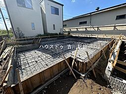 埼玉県三郷市彦成１丁目