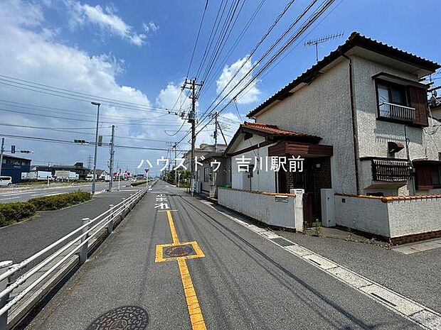 前面道路含む現地写真