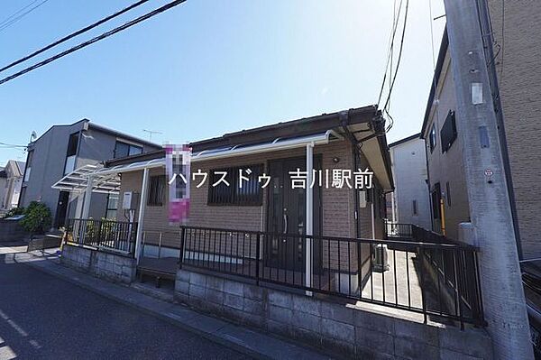 detached 埼玉県吉川市大字木売1丁目9番地4-101