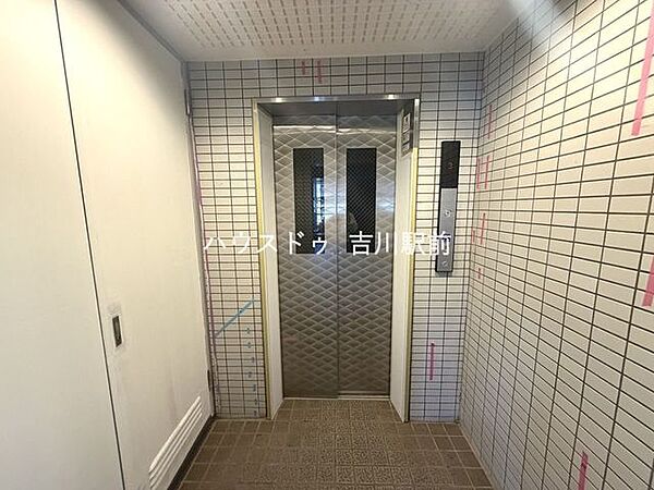 エレベータ
