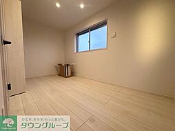 東武伊勢崎線 一ノ割駅 徒歩5分の賃貸アパート 3階1Kのリビング/ダイニング