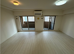 プレサンス錦エボリューション 2LDKのリビング/ダイニング