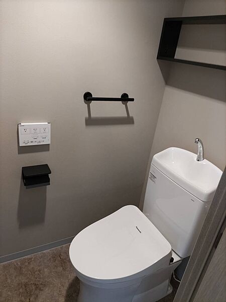トイレを拡大表示
