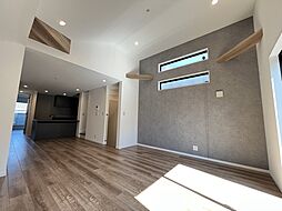 リビング/ダイニングの画像