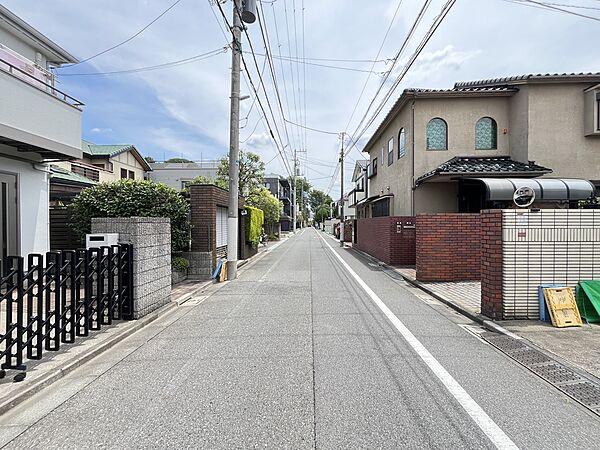 ＜前面道路＞
