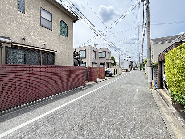 ＜前面道路＞