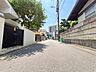その他：＜前面道路含む現地写真＞陽当りや通風、街並み、おすすめのお店や近隣・周辺環境等、お伝えしたい情報が現地にあります。是非一度、ご自身の目でご確認ください。