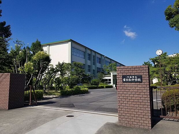 刈谷市立富士松中学校 徒歩約19分(約1,500m)