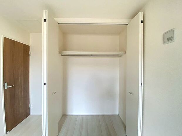 全ての部屋に収納付き♪