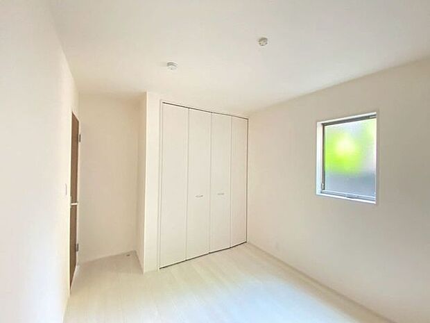 全てのお部屋に窓がついています♪日当たり良好◎