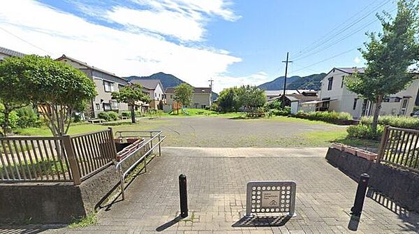 羽鳥柳坪公園 650m