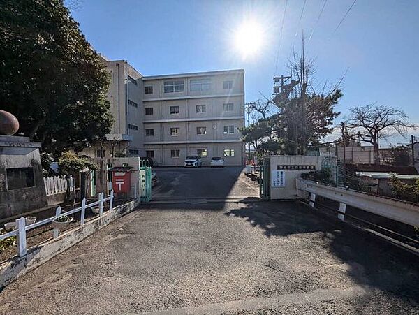 静岡市立西奈中学校 1180m