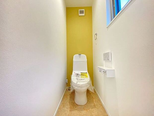 トイレは2か所ございます。家族が多い家には嬉しいポイント！