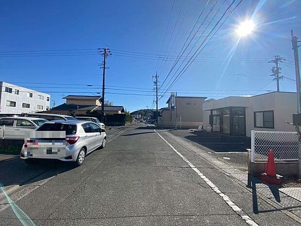 住宅街の中にありますが、道幅も広く安心して走行可能です♪