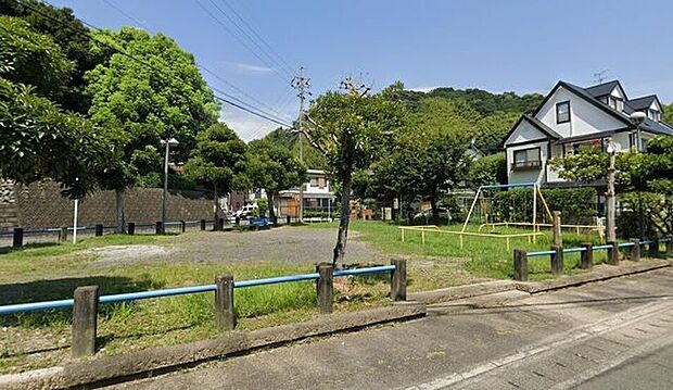 鳥坂西公園 770m