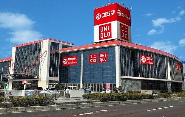 コジマ×ビックカメラ 静岡店 580m