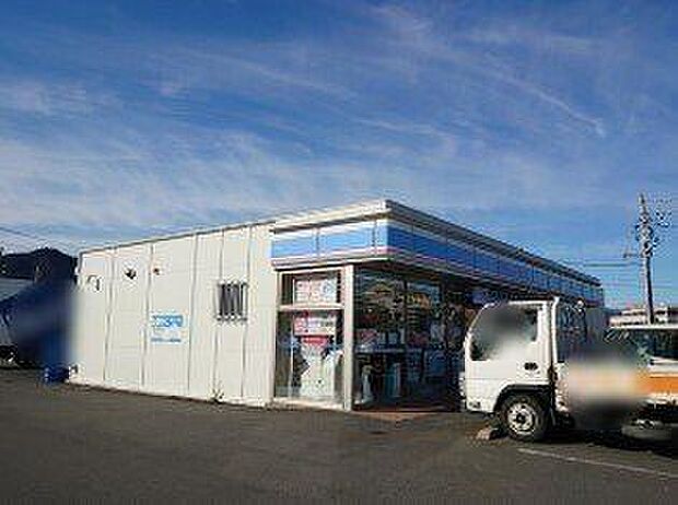 ローソン静岡新伝馬一丁目店 620m