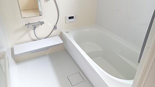 浴室を拡大表示