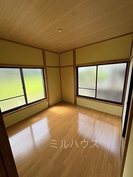 洋室