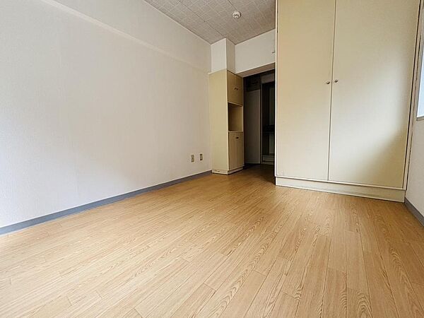 apartment 東京都府中市府中町２丁目18-26
地図を見る