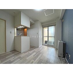 グランドール琴似 205 2階ワンルームのリビング/ダイニング