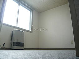 メゾン・ルピナス 101 1階1DKのリビング/ダイニング