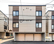 カーズ東札幌 2階 築16年3ヶ月の賃貸物件