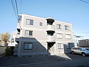 AUGUST 2階 築28年6ヶ月の賃貸物件