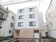 南郷13丁目駅より徒歩5分 3階 築2年2ヶ月の賃貸物件