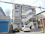 クリスタル 4階 築34年2ヶ月の賃貸物件