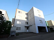 豊平公園駅より徒歩3分 3階 築24年8ヶ月の賃貸物件