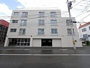 学園前駅より徒歩6分 4階 築42年の賃貸物件