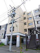 アーバン栄通B 4階 築35年7ヶ月の賃貸物件