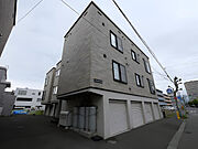 白石駅より徒歩10分 2階 築23年7ヶ月の賃貸物件