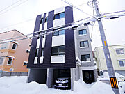 平岸駅より徒歩6分 4階 築7年の賃貸物件