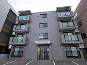 南郷18丁目駅より徒歩9分 3階 築8年11ヶ月の賃貸物件