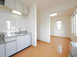 札幌市営南北線 自衛隊前駅 徒歩1分の賃貸アパート 2階1DKのリビング/ダイニング