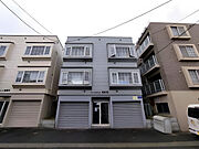 アーバンコート南郷７ 2階 築29年9ヶ月の賃貸物件