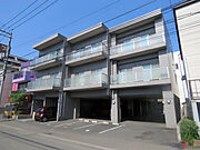 メイプル裏参道 2階 築30年10ヶ月の賃貸物件