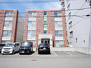 白石駅より徒歩8分 4階 築25年10ヶ月の賃貸物件