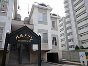 学園前駅より徒歩5分 1階 築31年7ヶ月の賃貸物件