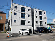 南郷13丁目駅より徒歩9分 3階 築3年3ヶ月の賃貸物件