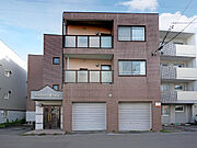 学園前駅より徒歩8分 2階 築24年の賃貸物件