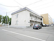 中島公園駅より徒歩12分 2階 築40年8ヶ月の賃貸物件