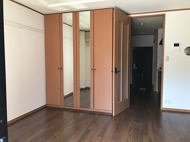 寝室