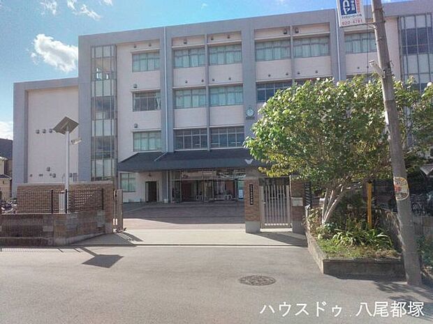 八尾市立大正中学校 1960m