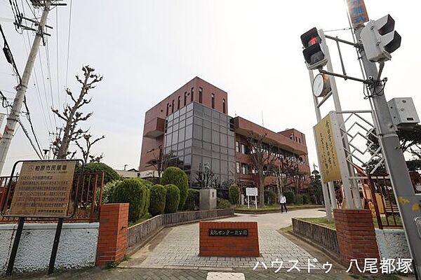 上市公園（文化センター前公園） 250m